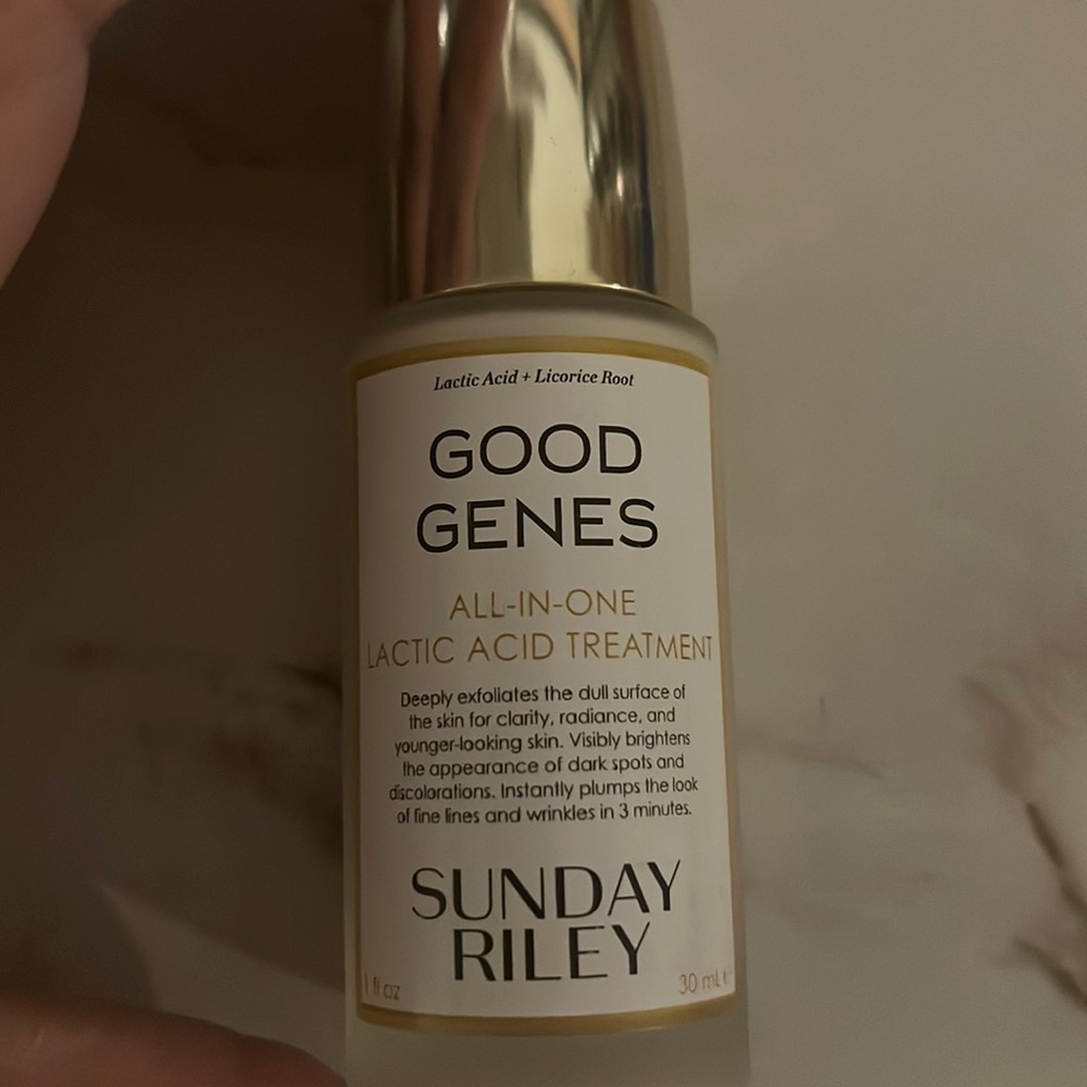 Brand new Sunday Riley good genes